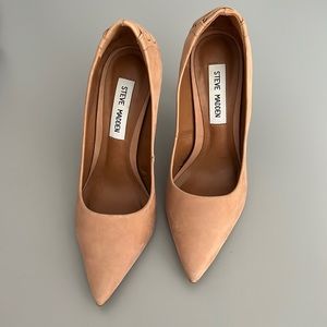 Steve Madden Paiton pumps in nude